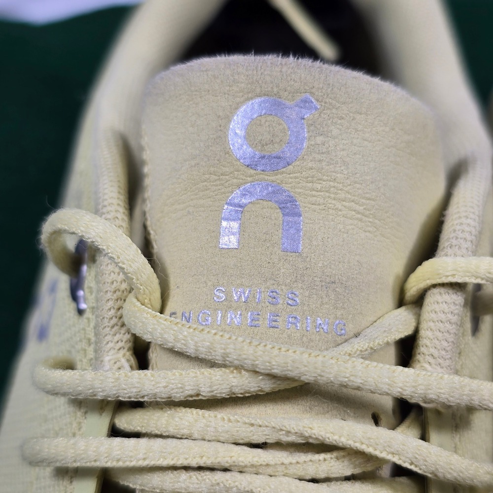 On Cloud Running Shoes Womens 9.5 Yellow Mesh Sneakers Low Top CloudTec FVN OI - Picture 11 of 13
